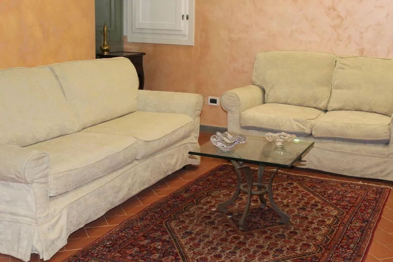 Anfiteatro House Romantica Lucca Italy