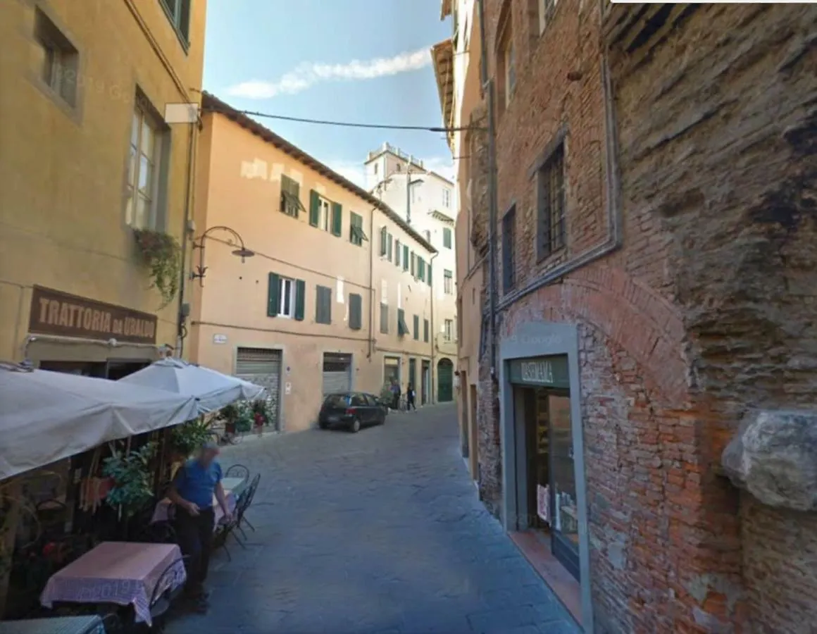 Anfiteatro House Romantica Lucca Apartment